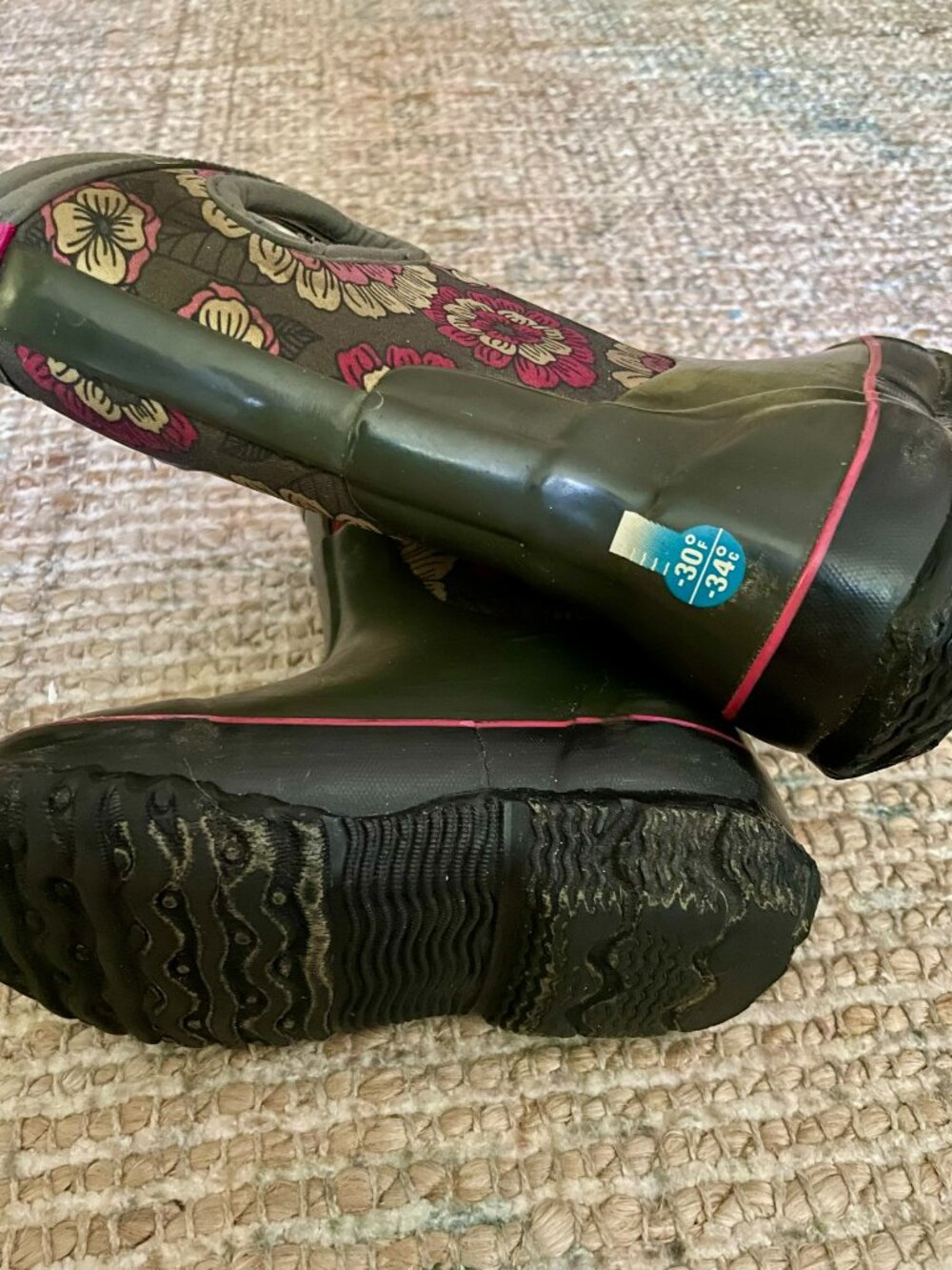 Bogs Classic Pansy Floral Girls Size 8 Floral Waterproof Thermal Insulation Boot - Picture 6 of 8